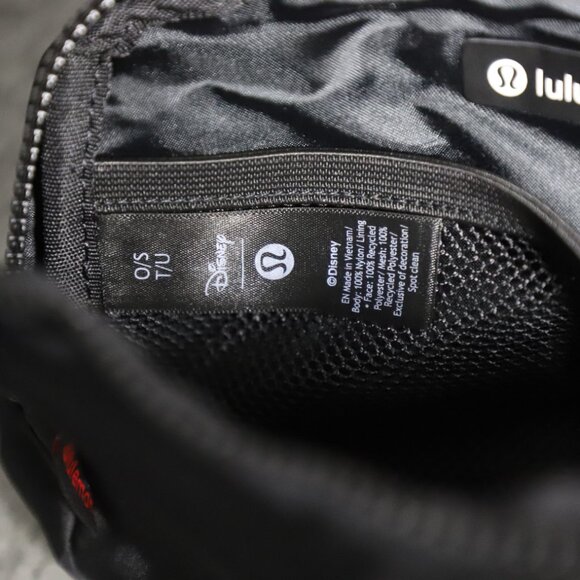 Disney x Lululemon Everywhere Belt Bag Black Mickey Mouse 1L Fanny Pack NW - Picture 6 of 11